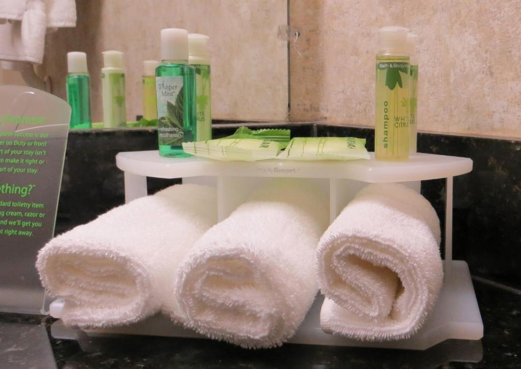 Holiday Inn Express Waycross Bilik gambar